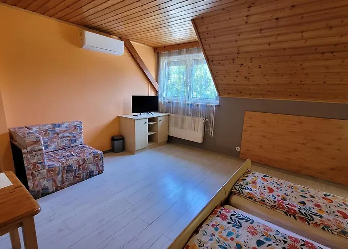 לינה וארוחת בוקר Malom Fogado Balatonboglár